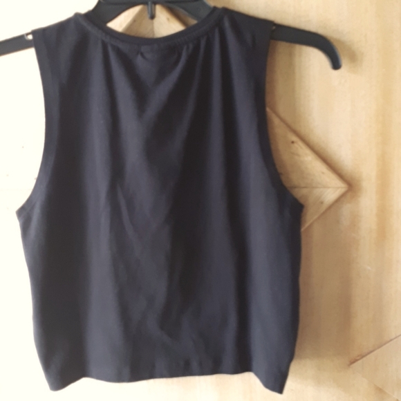 Noisy May Crop Top L - Picture 3 of 6